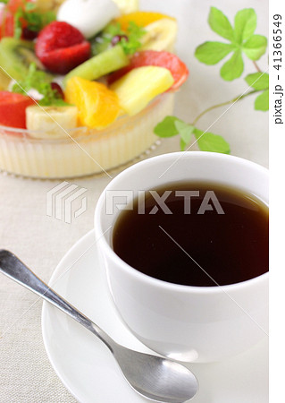 フルーツババロアとコーヒー フルーツババロアとコーヒー 41366549