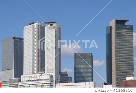 名古屋駅周辺の高層ビル群 41368210