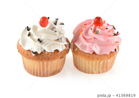 mini tasty cupcake isolated on white background mini tasty cupcake isolated on white background 41369819