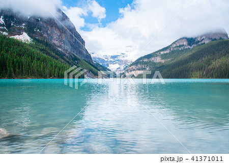 バンフ国立公園　レイク・ルイーズ 41371011