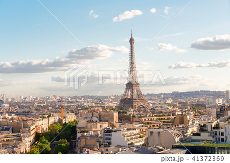 eiffel tour and Paris cityscape 41372369