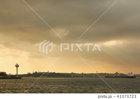Landscape panoramic view from the sea to the historical part of Istanbul, Turkey. Landscape panoramic view from the sea to the historical part of Istanbul, Turkey. 41373723