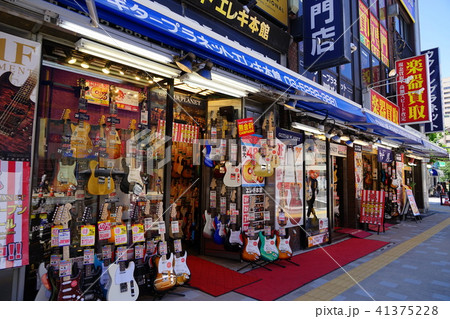 5月 神田駿河台02お茶の水楽器店街 5月 神田駿河台02お茶の水楽器店街 41375228