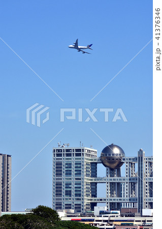 お台場のフジテレビ本社ビル 41376346