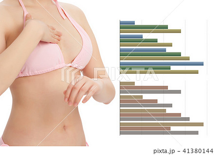 セルフチェック  胸 41380144