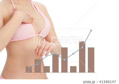 セルフチェック  胸 41380147