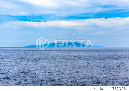 城ヶ崎海岸から伊豆大島を望む、大島 41382308