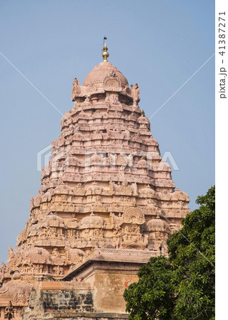 Outer view of Shiva temple, Gangaikonda Cholapuram 41387271