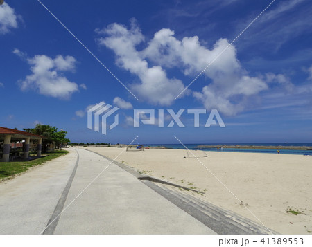 沖縄県糸満市美々ビーチいとまんの写真素材