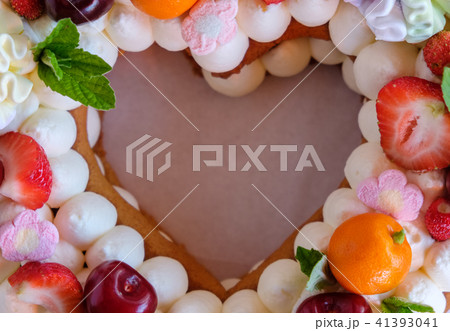 beautiful homemade cake in the shape of a heart 41393041