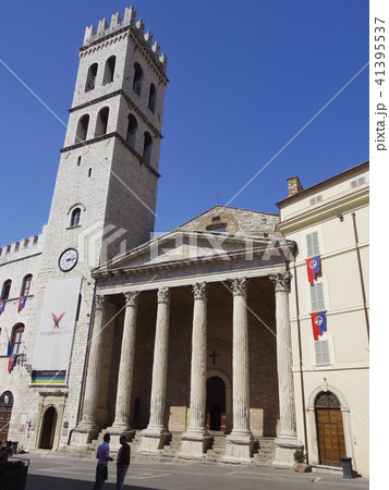 世界遺産 イタリア アッシジ ミネルヴァ神殿 世界遺産 イタリア アッシジ ミネルヴァ神殿 41395537