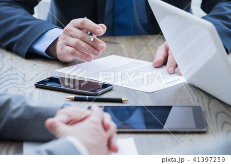 Business man sign contract Business man sign contract 41397259