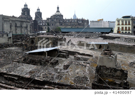 テンプロ・マジョールとメトロポリタン・カテドラル(メキシコ・シティ) テンプロ・マジョールとメトロポリタン・カテドラル(メキシコ・シティ) 41400097