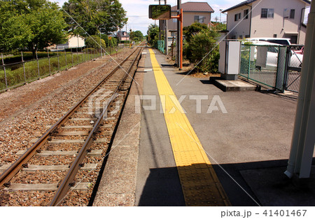 八高線松久駅のプラットホーム(1) 41401467