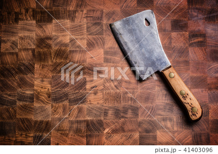Top of wiev vintage butcher meat on wooden board Top of wiev vintage butcher meat on wooden board 41403096
