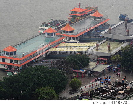 中国アモイ・廈門輪渡碼頭 / Lundu Port, Xiamen, Fujian, China 中国アモイ・廈門輪渡碼頭 / Lundu Port, Xiamen, Fujian, China 41407789