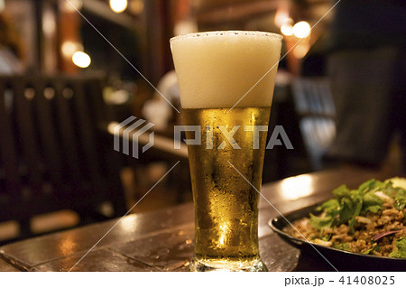 キンキンに冷えたビール 41408025