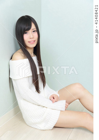 若い女性 ヘアスタイル 若い女性 ヘアスタイル 41408421