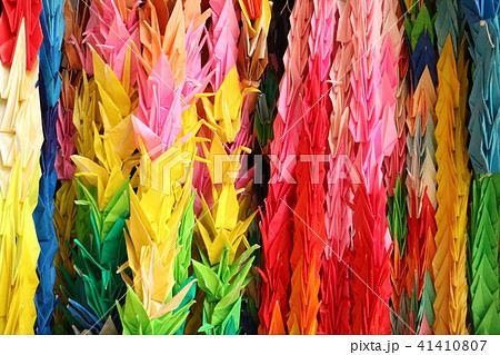 千羽鶴がカラフル 41410807