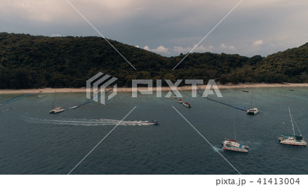 Island KO-HE in Thailand, shooting from a quadrocopter. Island KO-HE in Thailand, shooting from a quadrocopter. 41413004