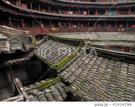 中国福建省永定南渓 客家土楼-環極楼 / Huanji Lou (Tulou), China 中国福建省永定南渓 客家土楼-環極楼 / Huanji Lou (Tulou), China 41414794