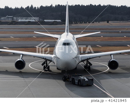 成田空港・航空機 / an airplane at Narita Airport, Japan 成田空港・航空機 / an airplane at Narita Airport, Japan 41421945