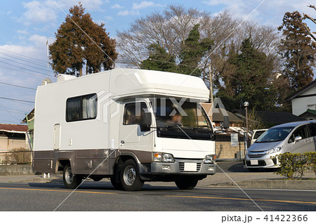 キャンピングカー 自動車旅行  41422366