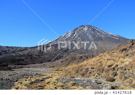ナウルホエ山　トンガリロ国立公園　ニュージーランド 41427618