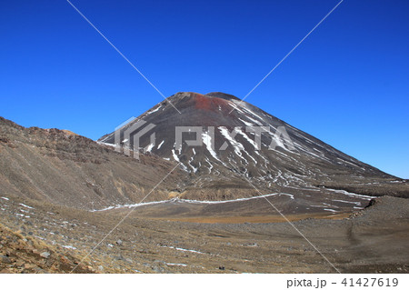 ナウルホエ山　トンガリロ国立公園　ニュージーランド 41427619