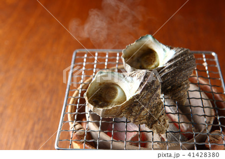 サザエのつぼ焼き 41428380