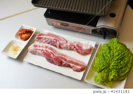 韓国の焼き肉 韓国の焼き肉 41431181