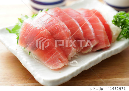 マグロのお刺身 マグロのお刺身 41432971