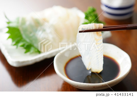 ヒラメのお刺身 41433141