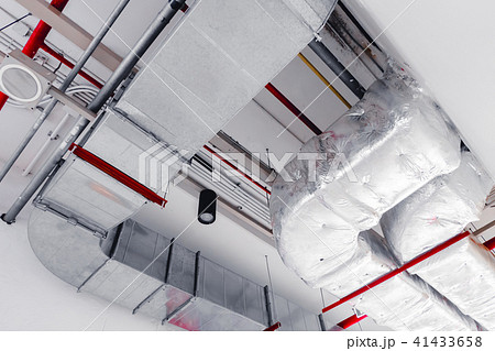 ceiling chilling airpipe airway air ventilation 41433658