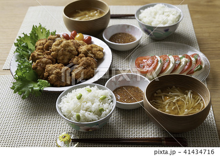 唐揚げの夕食 唐揚げの夕食 41434716