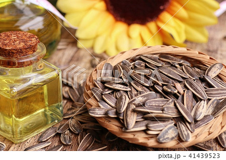 Sunflower seed and oils Sunflower seed and oils 41439523