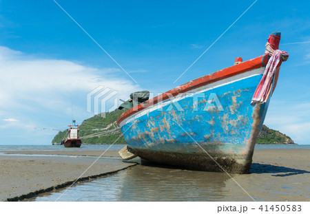 FishingBoat SamRoiYodBeach PrachuapKhiriKhan Thai 41450583