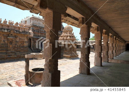 View from North cloister Airavatesvara Temple 41455845