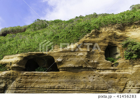 地層　断崖絶壁 41456283