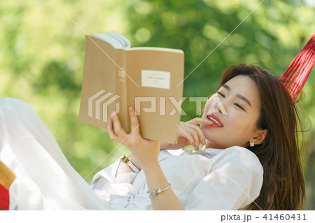 Taking a rest a sunny day Taking a rest a sunny day 41460431