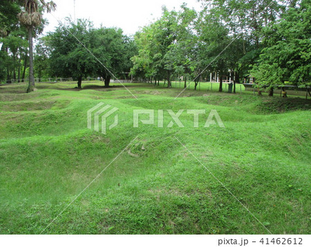 カンボジア首都プノンペン 観光名所 キリングフィールド カンボジア首都プノンペン 観光名所 キリングフィールド 41462612