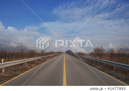 道 道路 空 41477893