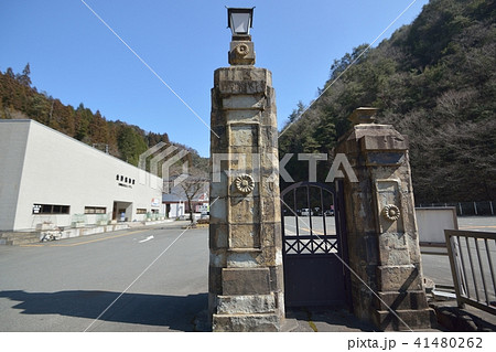 生野銀山　菊の御紋が入った石門 41480262