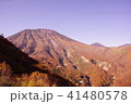 秋のいろは坂の展望台からの男体山 41480578