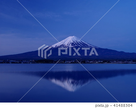 河口湖早春の富士 河口湖早春の富士 41488304