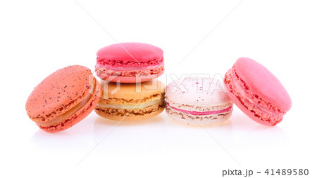 Macaroons isolated on white background 41489580