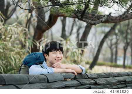 旅行 若い男 若い男性 41491820
