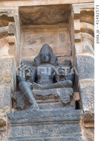 Three-faced candesa, Trimurti, Darasuram 41492573
