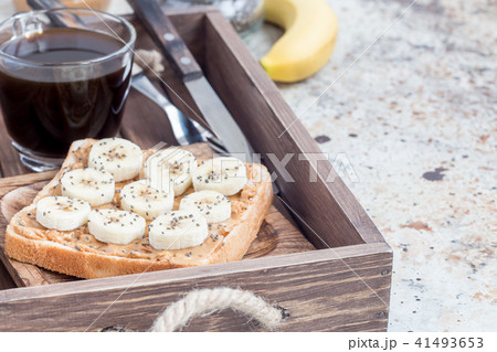 Healthy sandwich with crunchy peanut butter Healthy sandwich with crunchy peanut butter 41493653