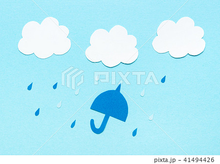 雨　傘　雲　空模様　天気予報 41494426
